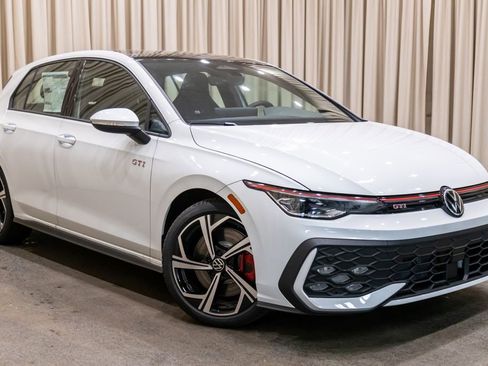 New 2026 Volkswagen GTI SE FWD image 2
