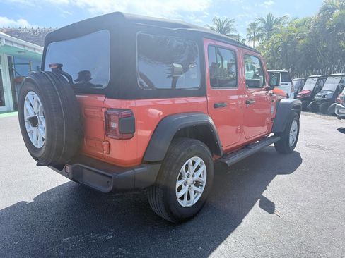 Used 2023 Jeep Wrangler Unlimited Sport image 7