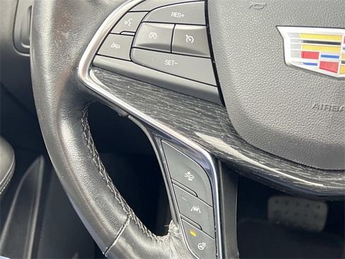 Certified 2022 Cadillac XT5 Premium Luxury image 27