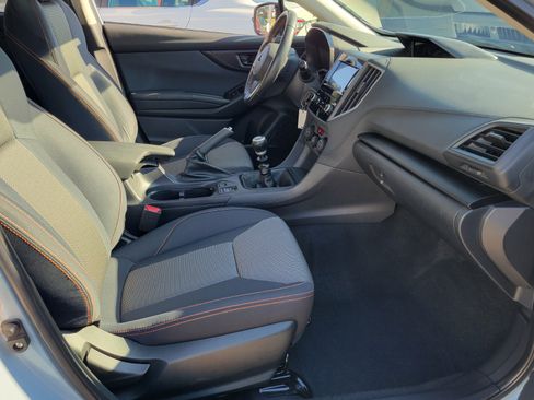 Used 2019 Subaru Crosstrek 2.0i Premium image 15