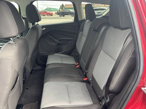 Used 2017 Ford Escape SE w/ Equipment Group 201A image 31