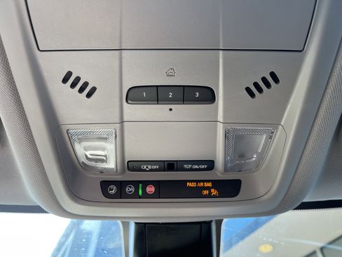 Used 2023 Chevrolet Blazer LT w/ Convenience Package image 23