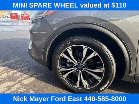 Used 2022 Ford Escape SEL w/ SEL Stealth AWD Package image 8