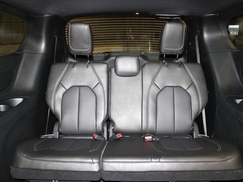 New 2026 Chrysler Voyager LX FWD image 28