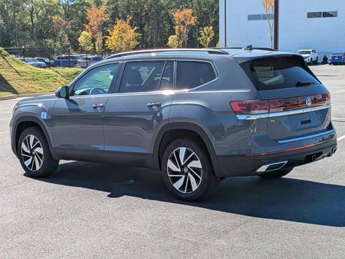 New 2026 Volkswagen Atlas SE FWD image 6