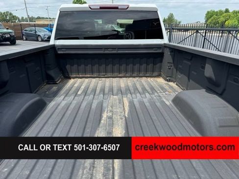 Used 2020 GMC Sierra 2500 4x4 Crew Cab w/ Convenience Package image 18
