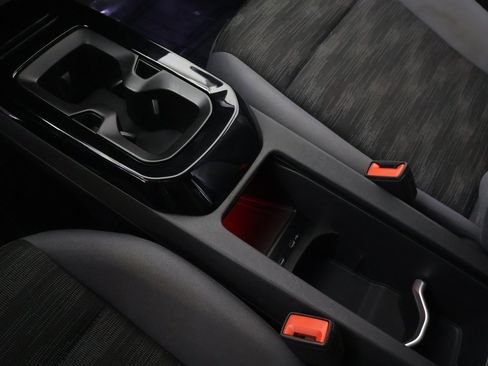 Used 2021 Volkswagen ID.4 Pro image 52