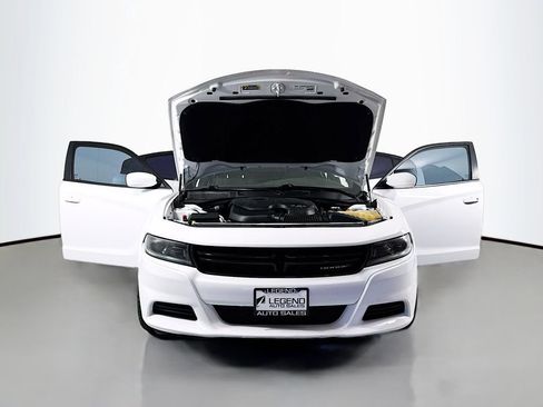 Used 2022 Dodge Charger SXT RWD image 14