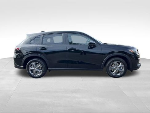 New 2026 Honda HR-V LX image 9