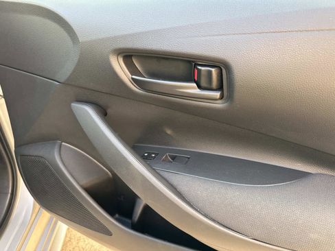 Used 2024 Toyota Corolla LE image 25