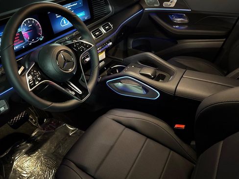 Used 2026 Mercedes-Benz GLE 450 4MATIC Coupe image 4