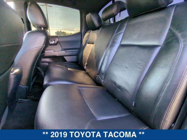 Used 2019 Toyota Tacoma TRD Sport w/ Technology Package RWD image 21