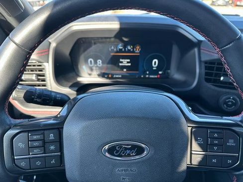 Used 2022 Ford Expedition Max Limited image 35