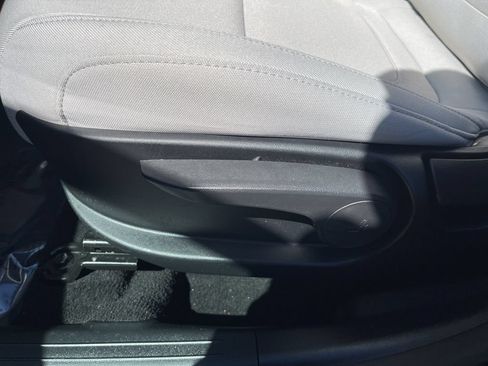 Certified 2025 Hyundai Tucson SE AWD/4WD image 15