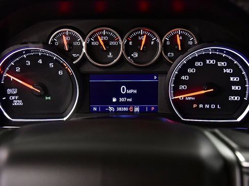 Used 2021 Chevrolet Silverado 1500 LT Trail Boss w/ Convenience Package II image 18