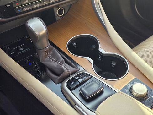 Used 2017 Lexus RX 350 FWD image 16