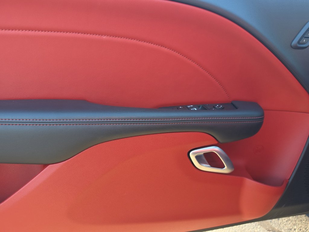 Used 2022 Dodge Challenger R/T Scat Pack RWD image 10