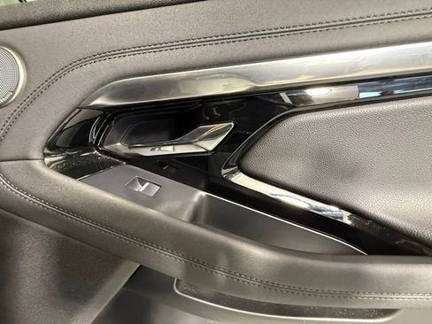 Certified 2023 Land Rover Range Rover Evoque R-Dynamic SE image 28