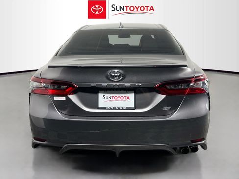 Used 2024 Toyota Camry SE FWD image 5