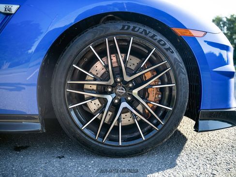 Used 2024 Nissan GT-R AWD/4WD image 55