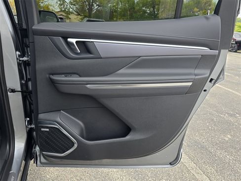 New 2026 Buick Enclave Sport Touring w/ Power Package image 31