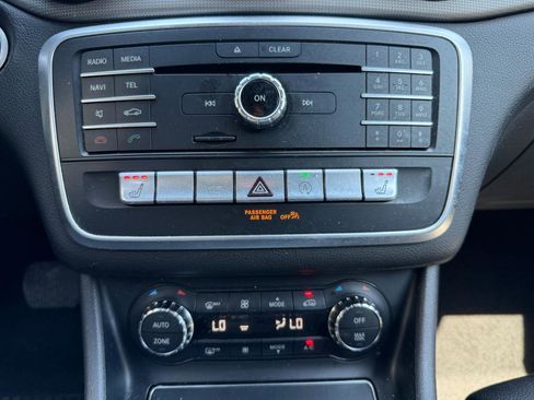 Used 2018 Mercedes-Benz CLA 250 4MATIC image 53