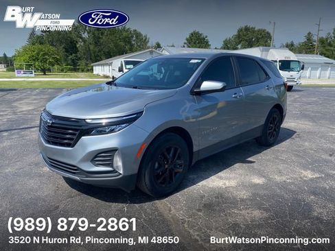 Used 2024 Chevrolet Equinox LT w/ LPO, Floor Liner Package FWD image 1