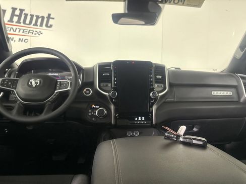 Used 2026 RAM 1500 Big Horn AWD/4WD image 25