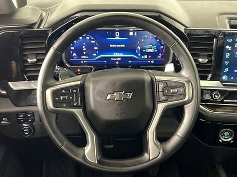 Used 2023 Chevrolet Silverado 1500 RST image 16