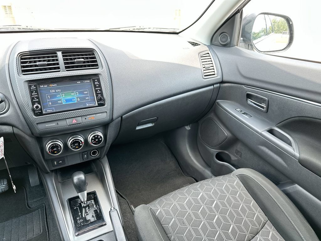 Used 2024 Mitsubishi Outlander Sport ES AWD/4WD image 19