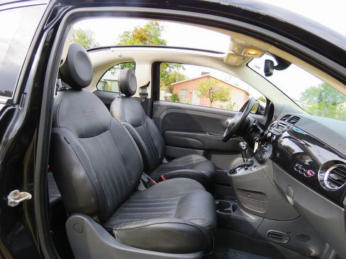Used 2013 FIAT 500 Lounge FWD image 15