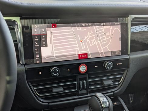 New 2026 Porsche Macan S image 20