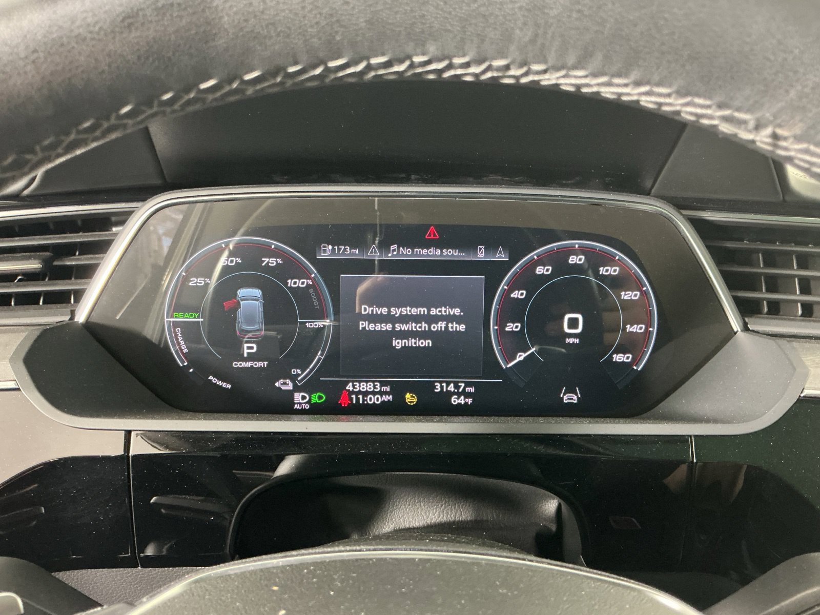Used 2024 Audi Q8 e-tron Prestige w/ Prestige Package AWD/4WD image 19