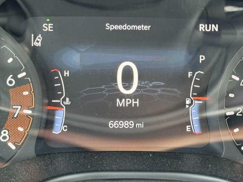 Used 2024 Jeep Compass Latitude AWD/4WD image 20