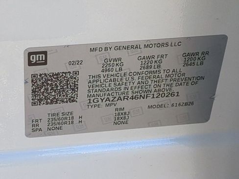 Used 2022 Cadillac XT4 Luxury w/ Cold Weather Package FWD image 37