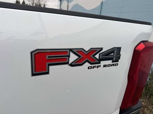 Used 2024 Ford F250 XLT w/ FX4 Off-Road Package image 13