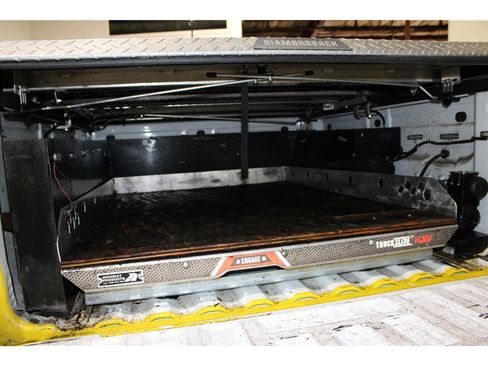 Used 2020 GMC Canyon W/T w/ Convenience Package image 17