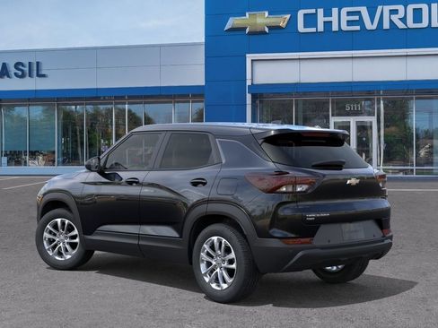 New 2026 Chevrolet TrailBlazer LS w/ LS Convenience Package AWD/4WD image 3