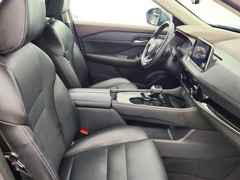 Used 2023 Nissan Rogue SL FWD image 24
