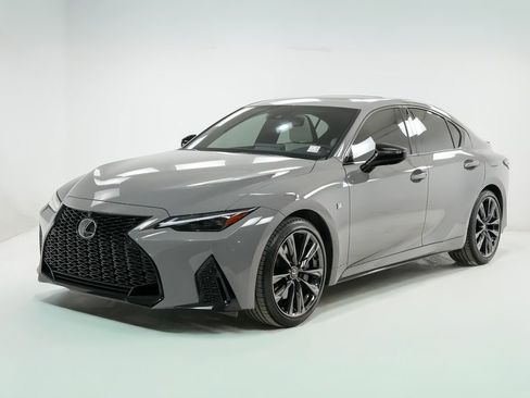 Used 2025 Lexus IS 350 F Sport image 1