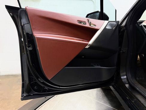 Used 2024 BMW iX M60 image 12