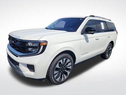 Used 2025 Ford Expedition Platinum w/ Driver's Package
