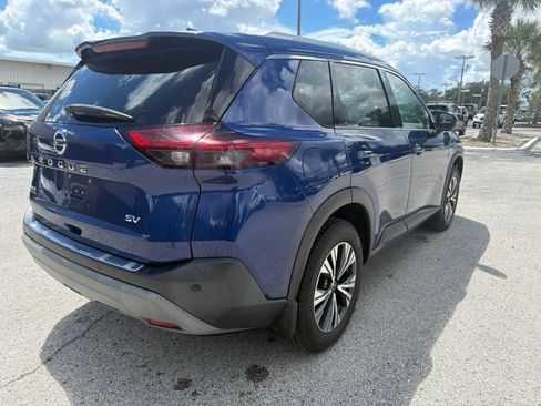 Used 2021 Nissan Rogue SV w/ Premium Package FWD image 4