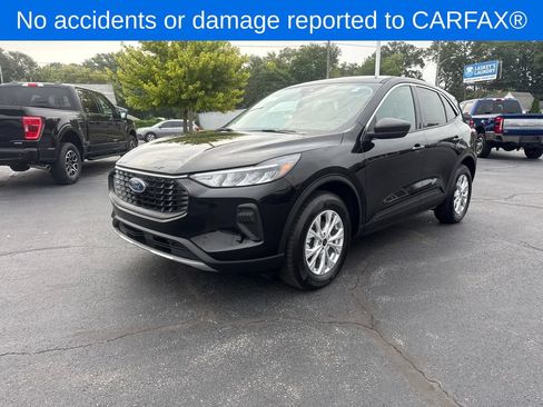 Used 2024 Ford Escape Active AWD/4WD image 2