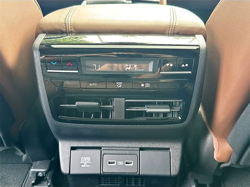 Used 2024 Acura MDX FWD w/ Technology Package image 28