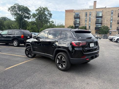 Used 2017 Jeep Compass Trailhawk w/ Leather Interior Group AWD/4WD image 5