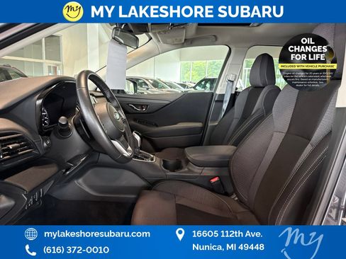 Certified 2025 Subaru Outback Premium AWD/4WD image 13