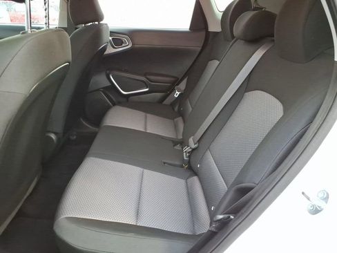 Certified 2025 Kia Soul S FWD image 13