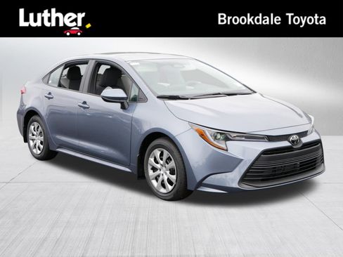 Certified 2026 Toyota Corolla LE image 1