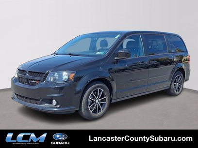 Used 2017 Dodge Grand Caravan SXT w/ Driver Convenience Group